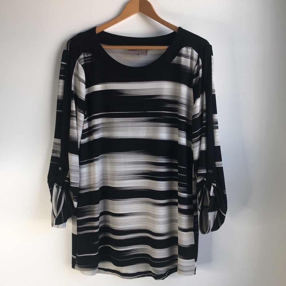 Chico’s black white abstract stripe tunic top